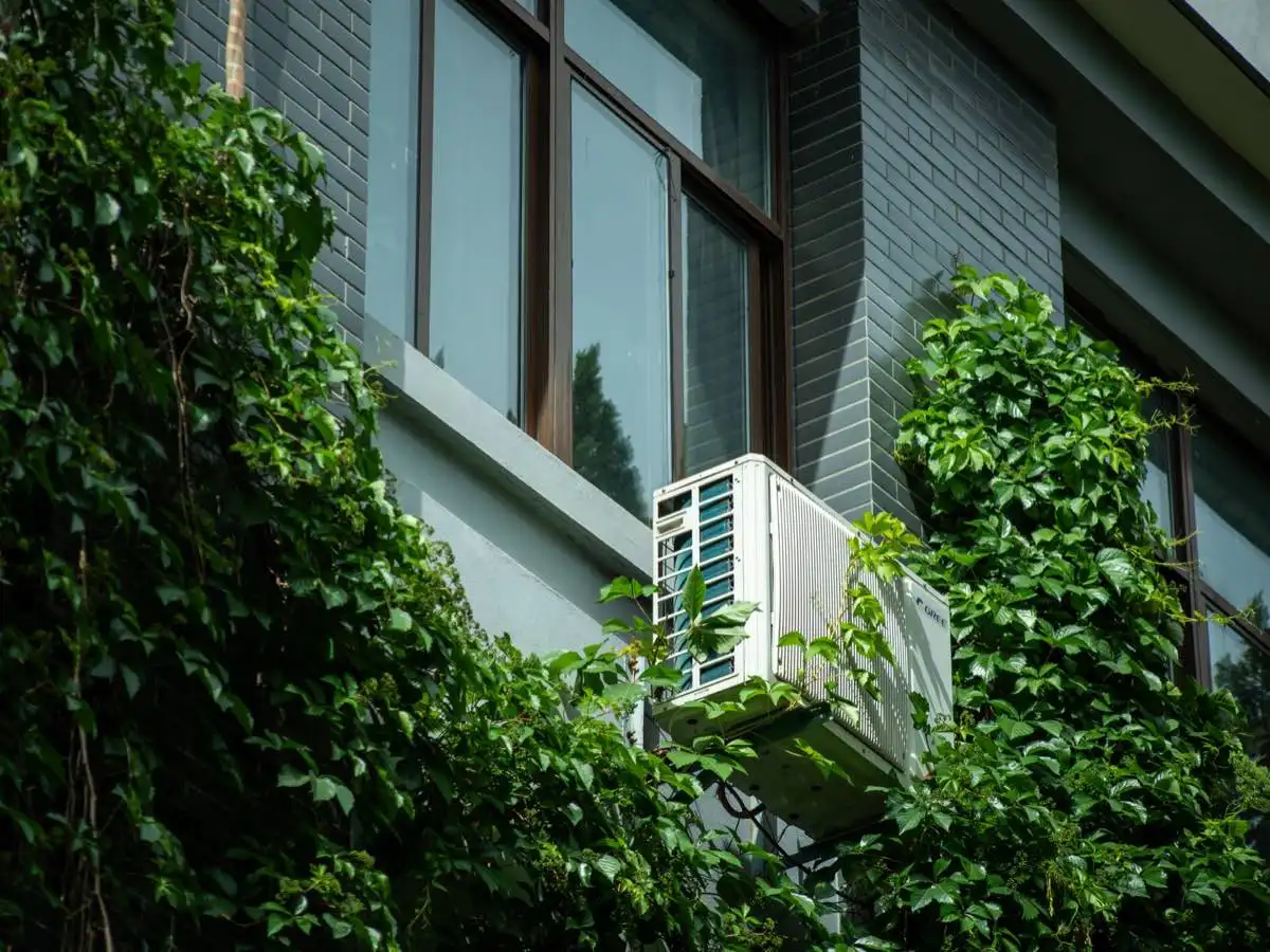 Energy-Efficient Glass and Low-E Coatings in Garland, TX